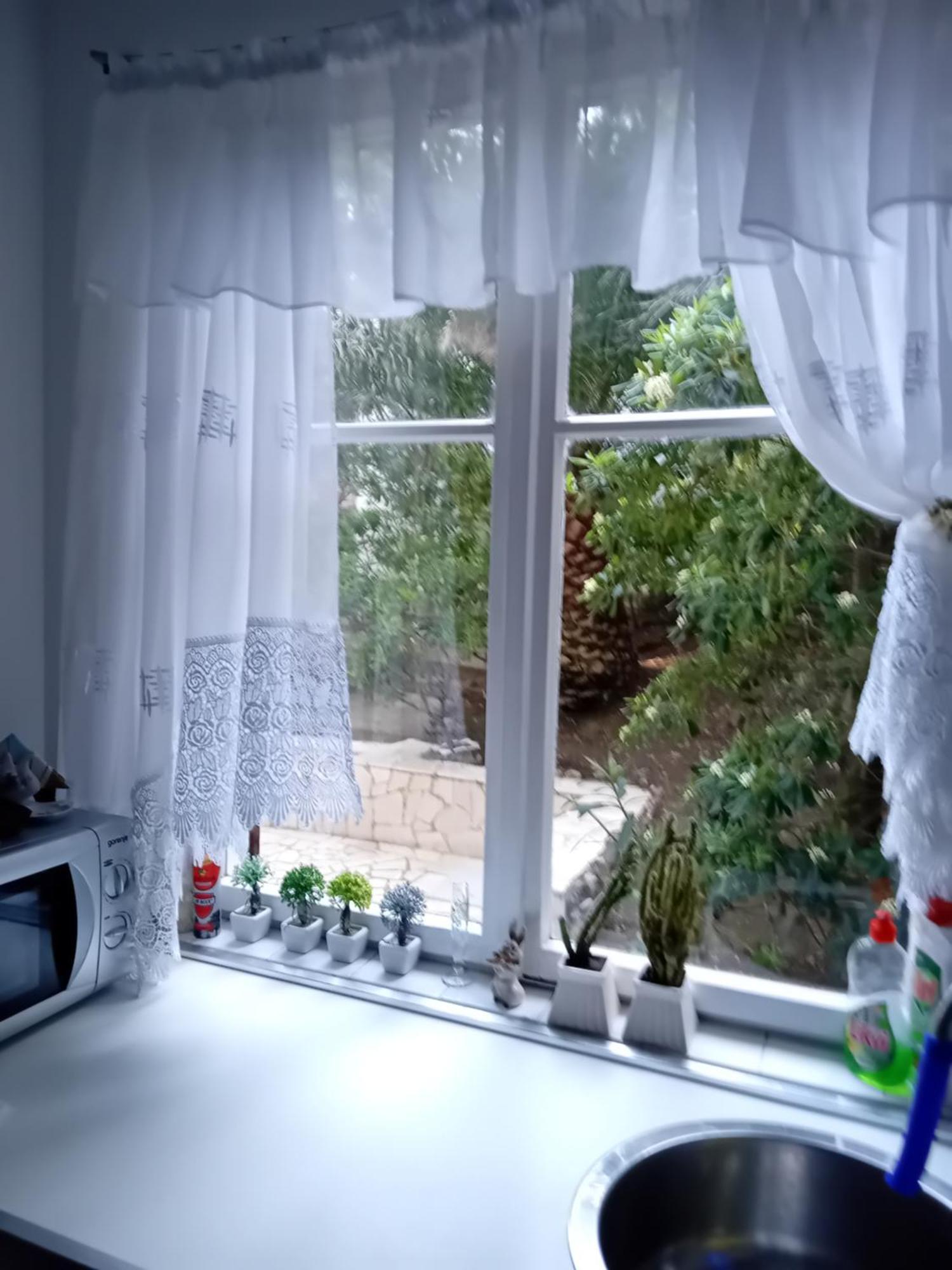 Apartment Botanicheskiy Sad Sutomore Exteriör bild